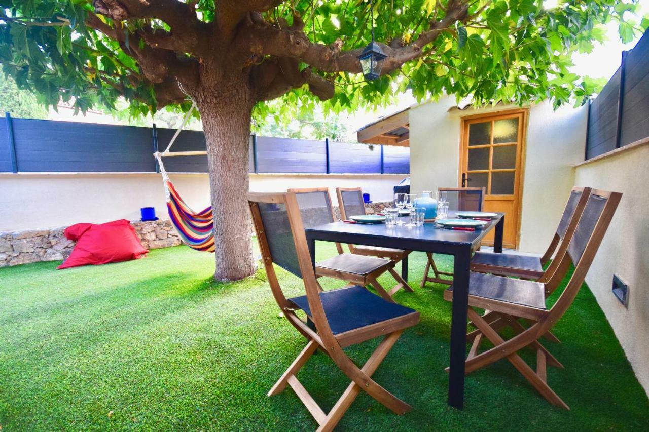 Charmante Maison Centre-Ville Sainte-Maxime, Plages A 2 Pas ภายนอก รูปภาพ
