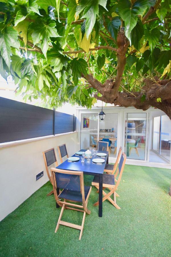Charmante Maison Centre-Ville Sainte-Maxime, Plages A 2 Pas ภายนอก รูปภาพ